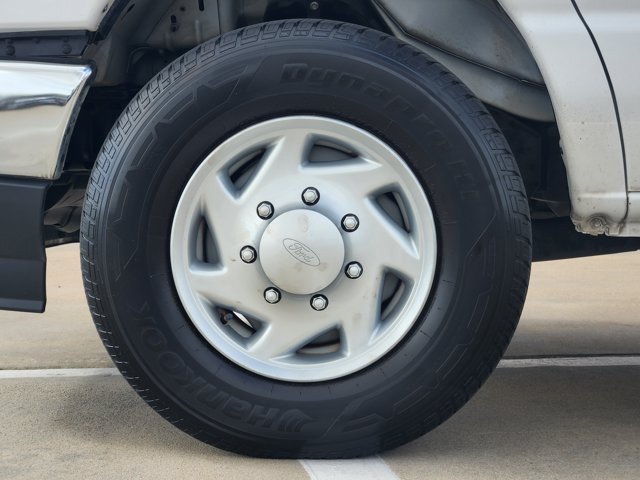 Used 2023 Ford E-350 and Econoline 350 Super Duty w/ Power Windows & Locks Group RWD image 10