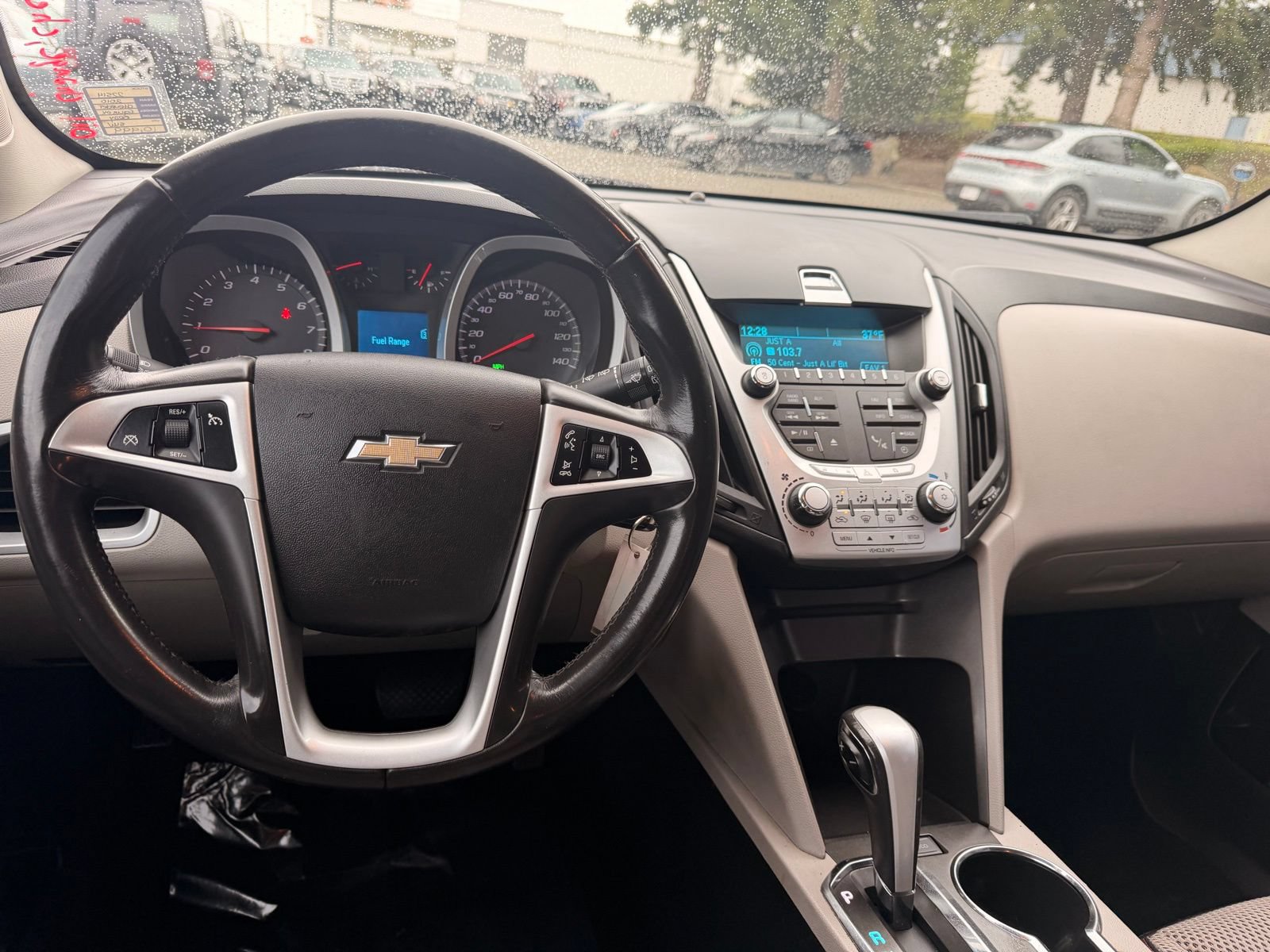 Used 2010 Chevrolet Equinox LT w/ Vehicle Interface Package FWD image 17