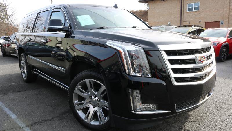 Used 2015 Cadillac Escalade ESV Premium image 3