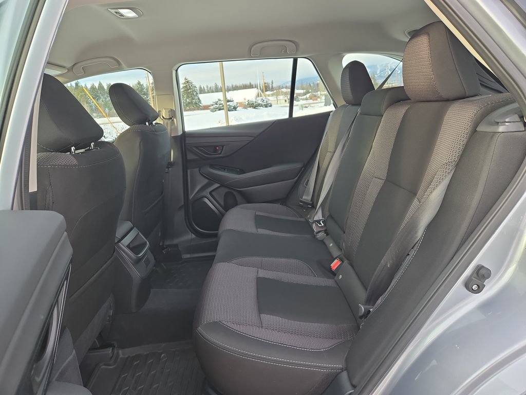 Used 2025 Subaru Outback image 15