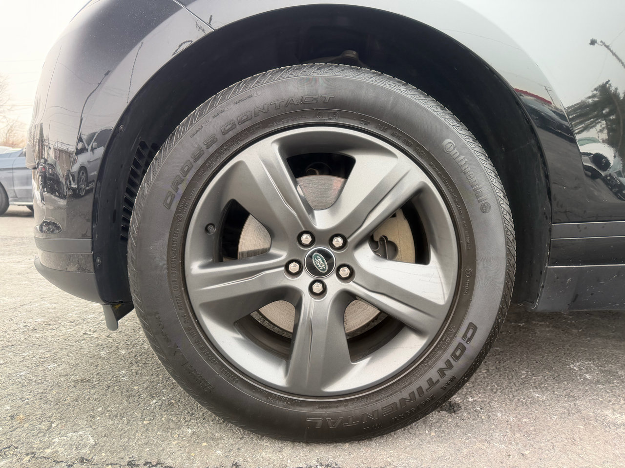 Used 2023 Land Rover Range Rover Velar S image 28