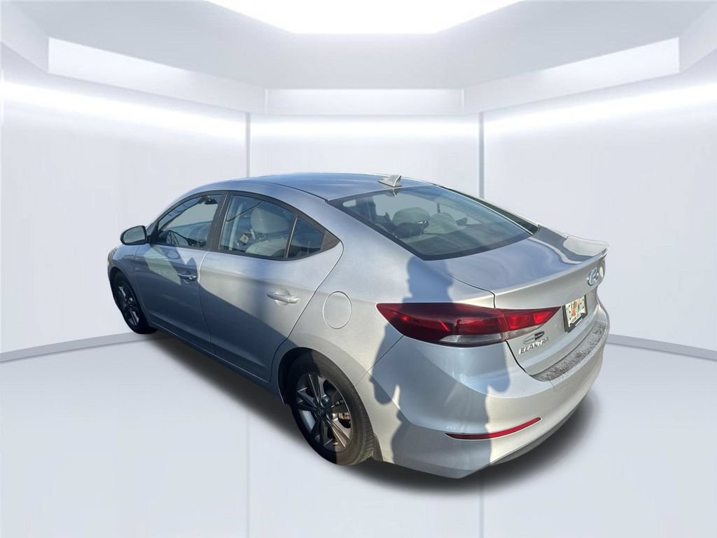 Used 2018 Hyundai Elantra Value Edition FWD image 4