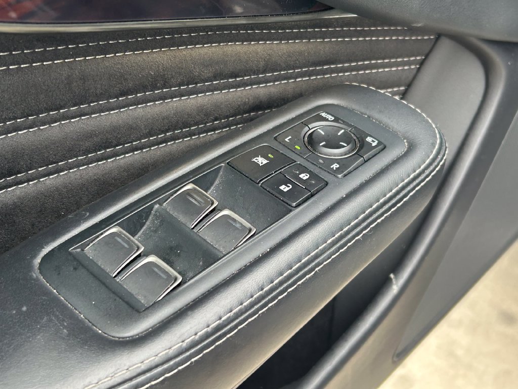 Used 2020 Lexus LS 500 w/ Interior Upgrade Package RWD image 24