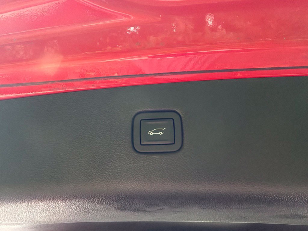 Used 2019 Chevrolet Blazer RS FWD image 9