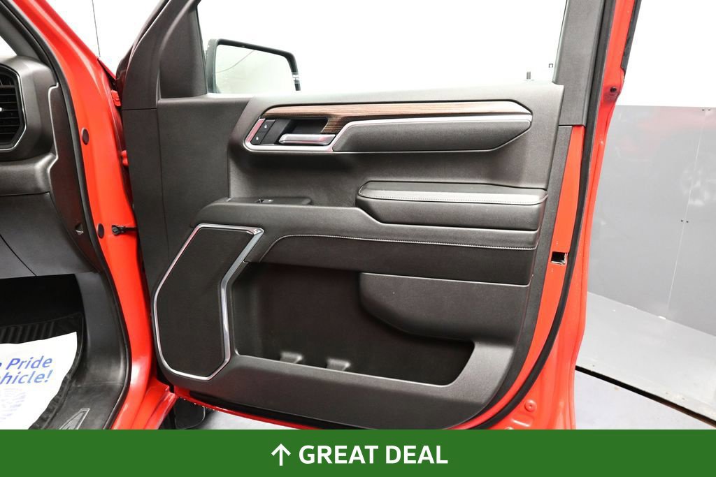 Used 2025 Chevrolet Silverado 1500 LT w/ Work Truck Package AWD/4WD image 21