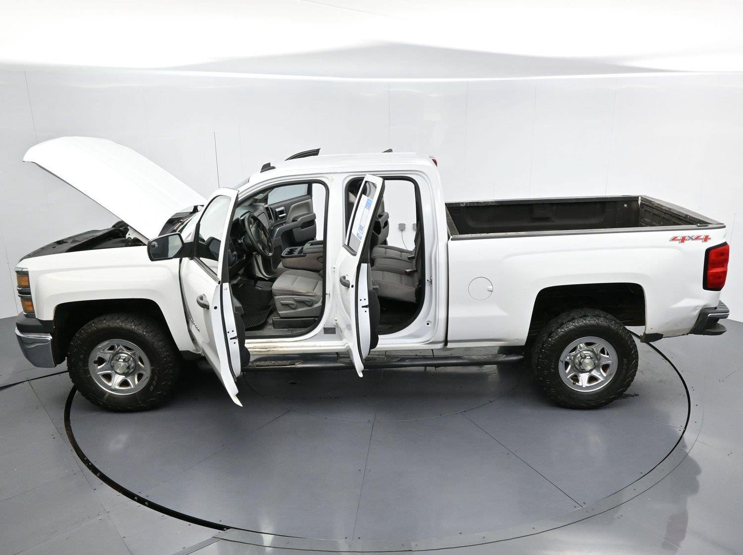 Used 2014 Chevrolet Silverado 1500 W/T w/ Trailering Package AWD/4WD image 35