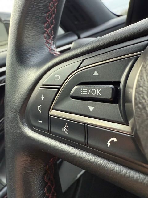 Used 2022 INFINITI Q60 Red Sport 400 w/ Cargo Package image 39