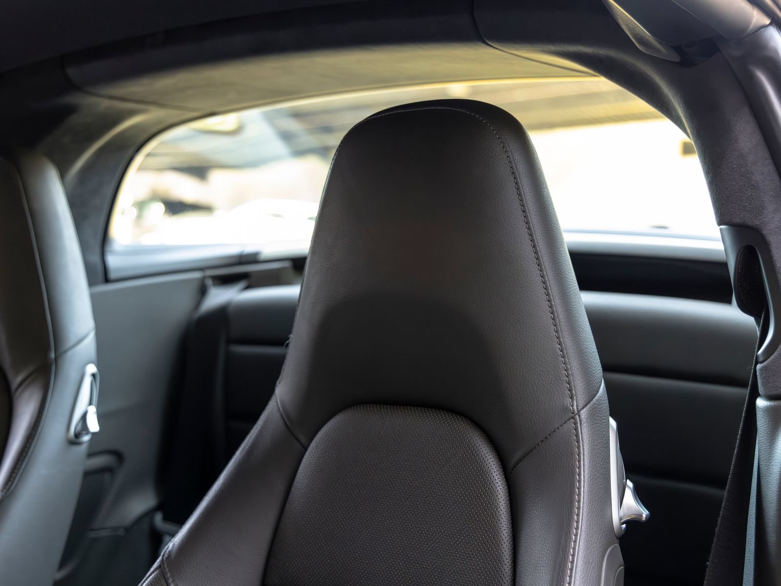Certified 2019 Porsche 911 Targa 4S AWD/4WD image 31