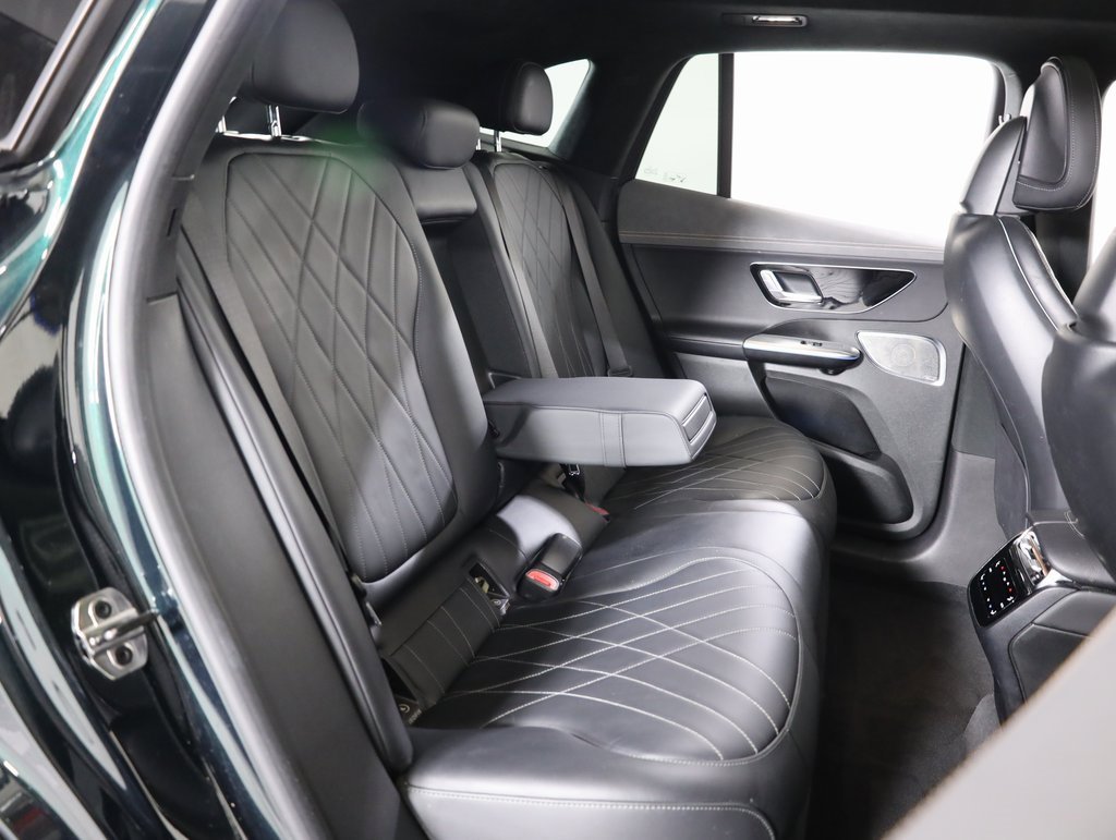 Used 2023 Mercedes-Benz EQE 500 4MATIC SUV w/ Pinnacle Trim Package image 44