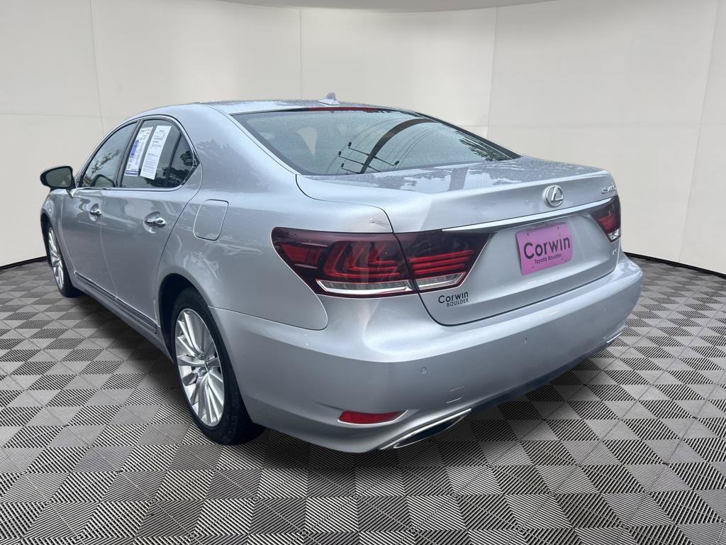 Used 2013 Lexus LS 460 AWD w/ Comfort Pkg image 5