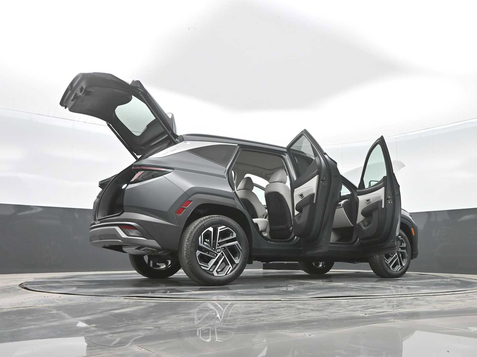 New 2026 Hyundai Tucson Limited image 43