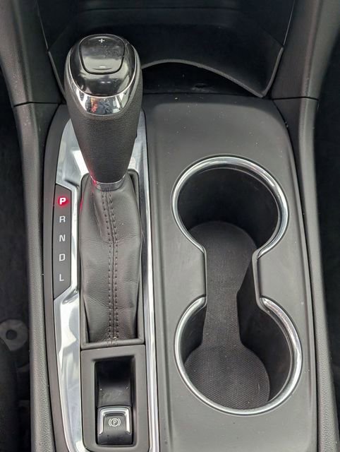 Used 2018 Chevrolet Equinox LS image 21