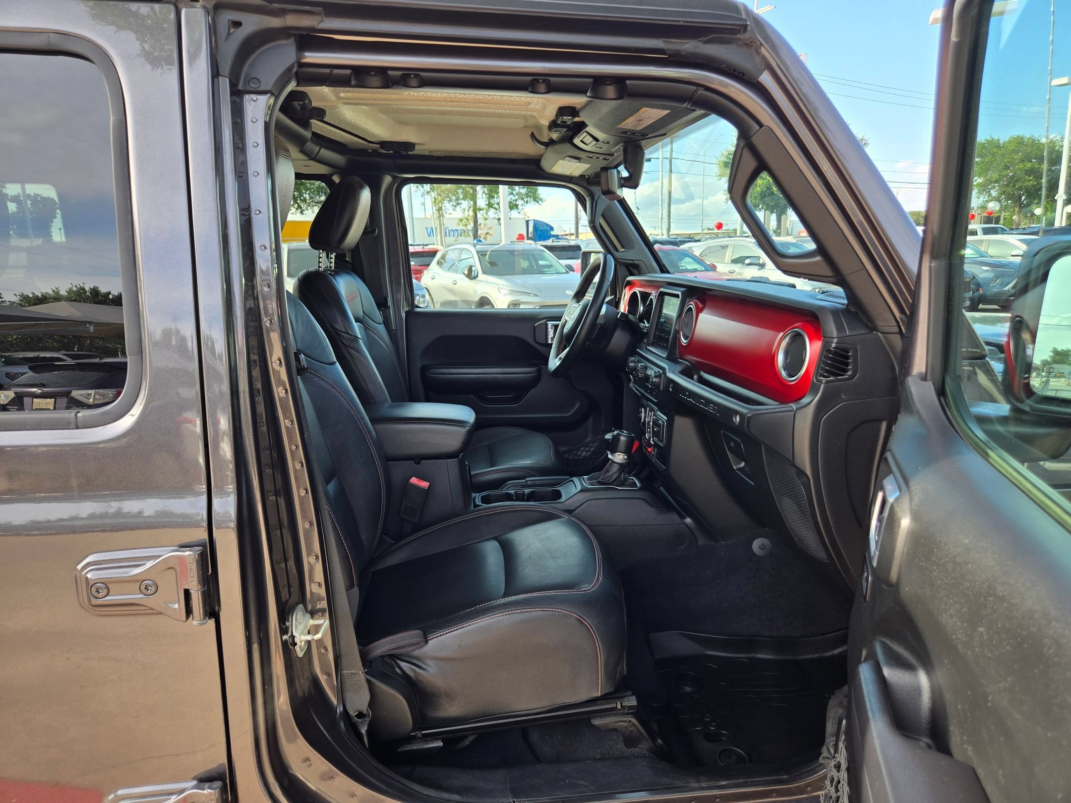Used 2018 Jeep Wrangler Unlimited Rubicon AWD/4WD image 24