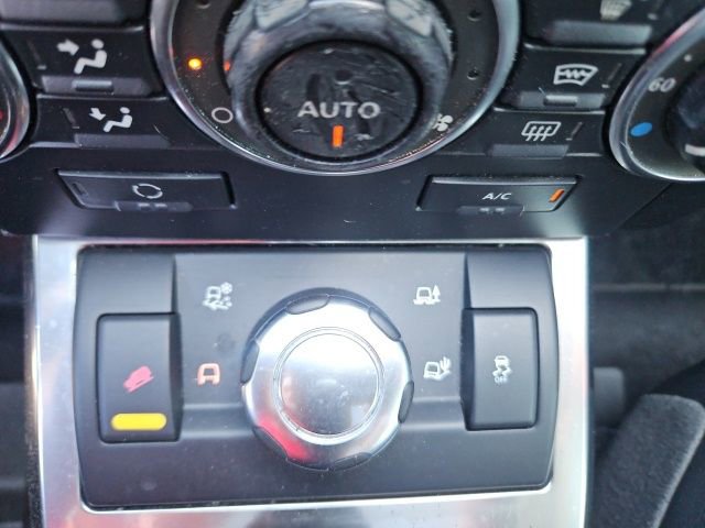 Used 2011 Land Rover LR2 HSE LUX image 18