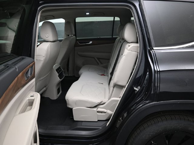 New 2026 Volkswagen Atlas SE AWD/4WD image 11