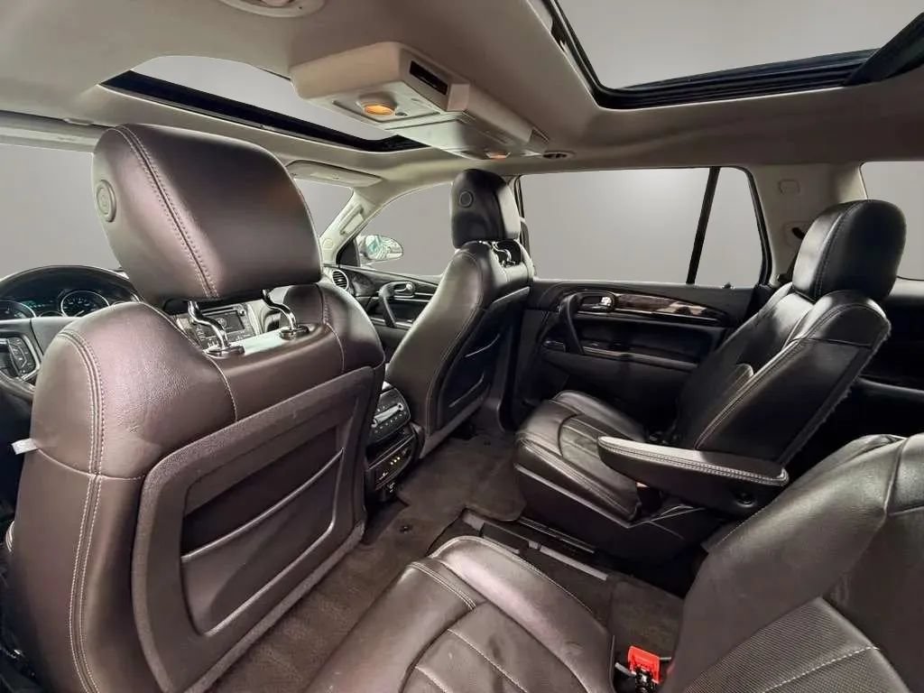 Used 2015 Buick Enclave Premium FWD image 17