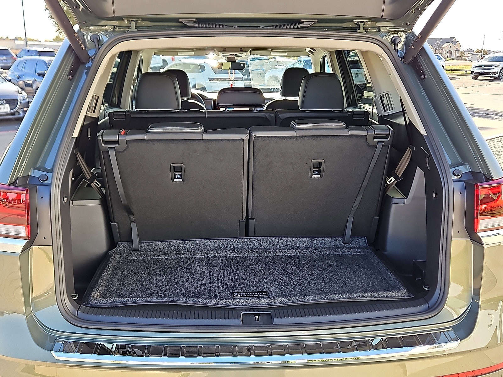 New 2026 Volkswagen Atlas SEL Premium R-Line image 7