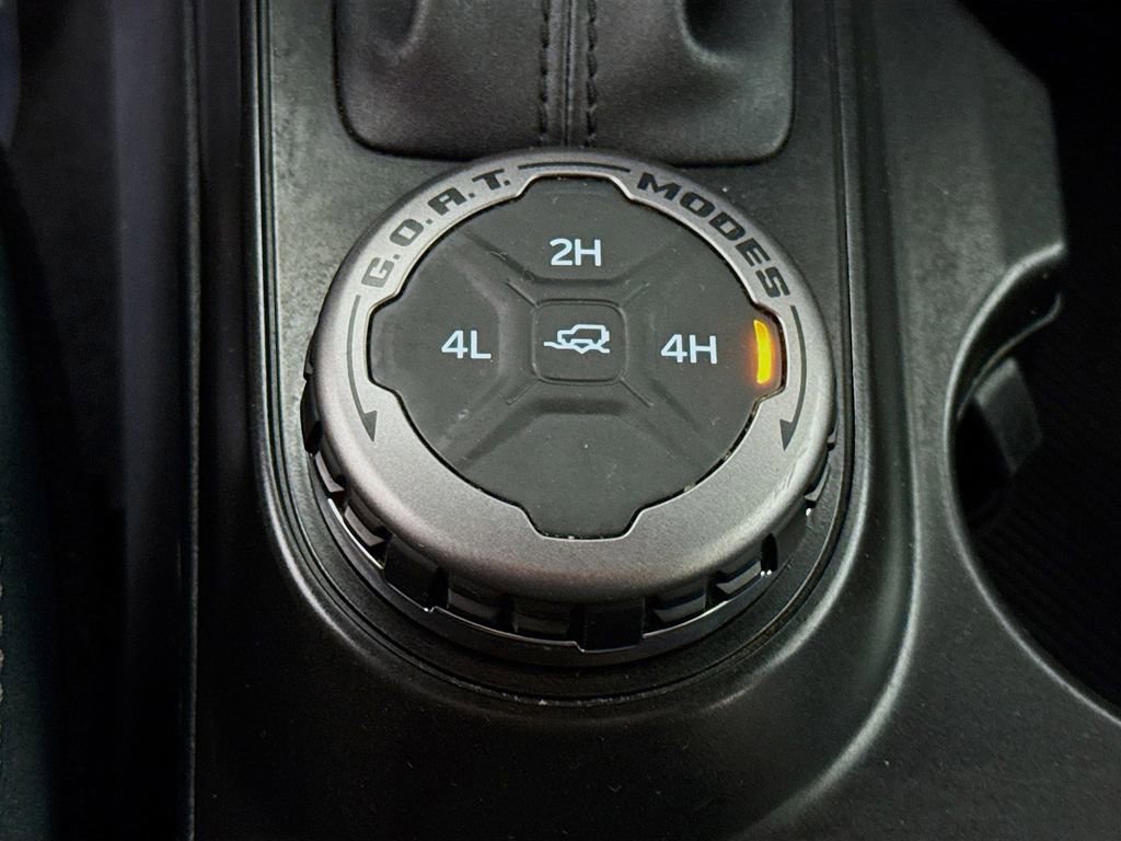 Used 2022 Ford Bronco Outer Banks image 11