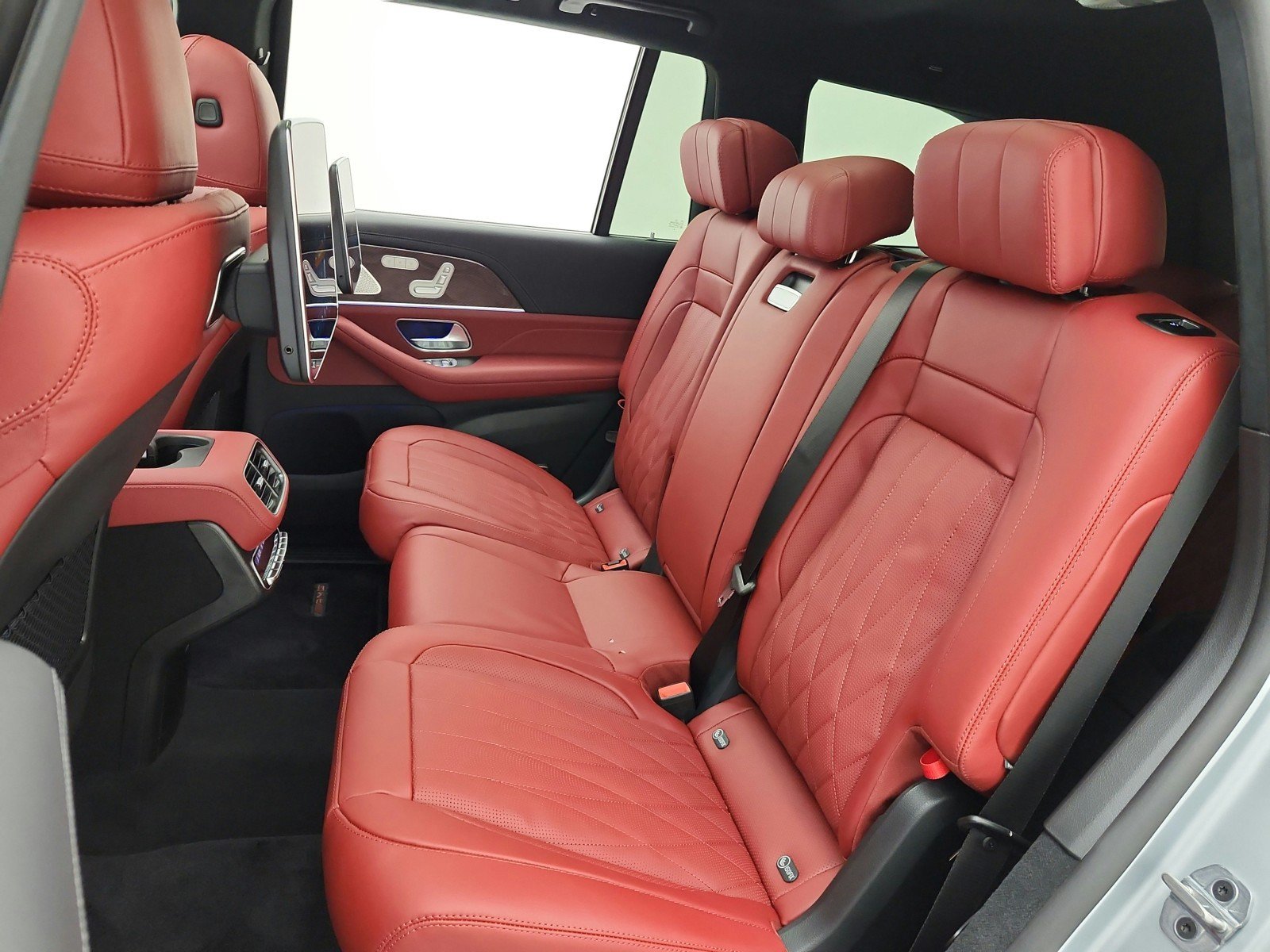 New 2026 Mercedes-Benz GLS 63 AMG 4MATIC image 11