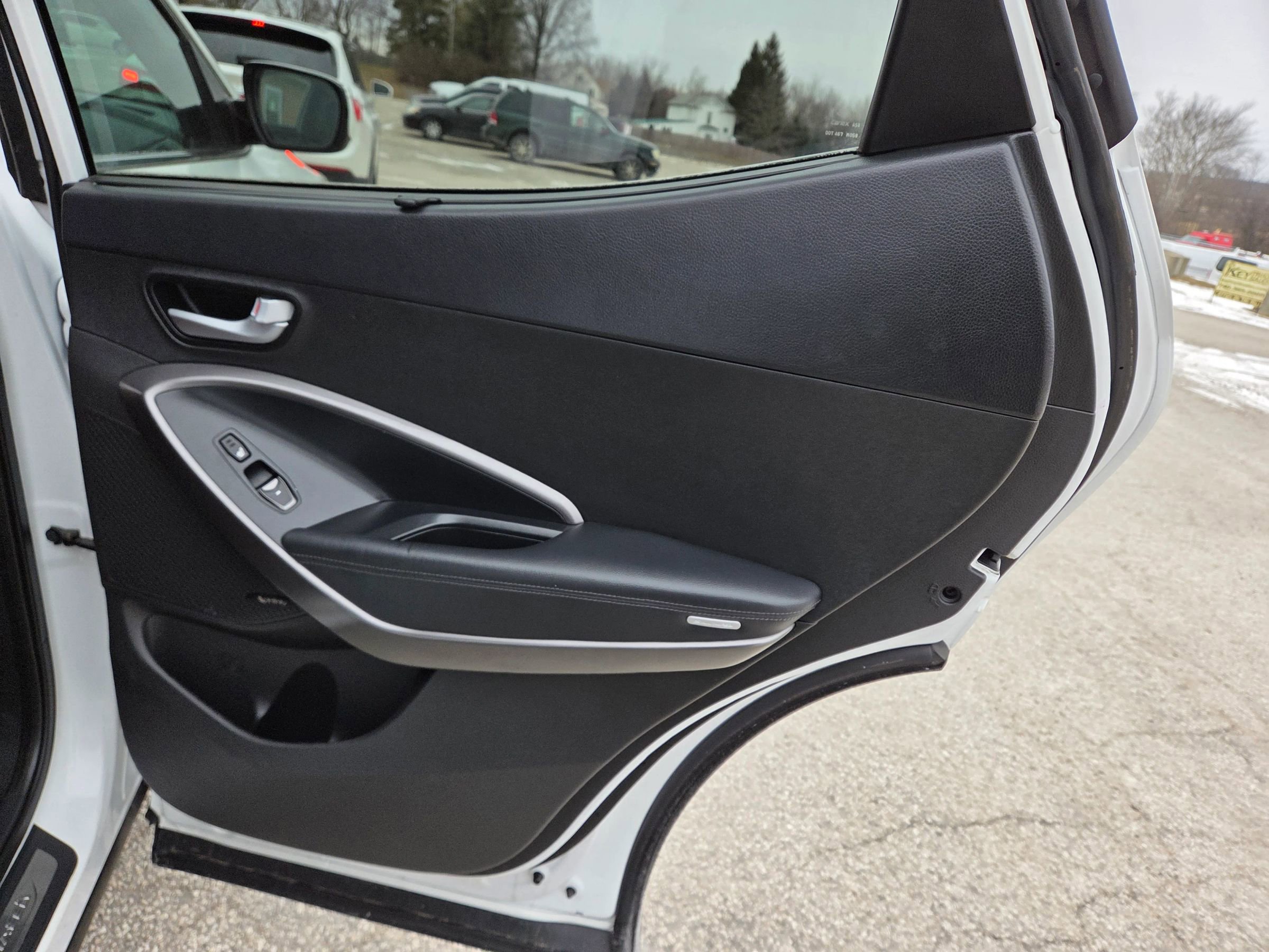 Used 2014 Hyundai Santa Fe Sport 2.0T w/ Technology Package 05 image 20