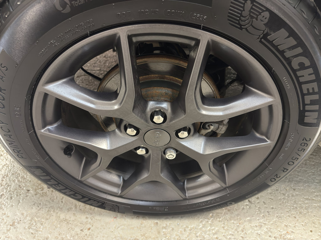 Used 2019 Jeep Grand Cherokee Limited X image 35