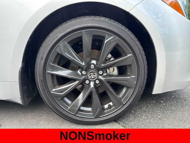 Used 2025 Toyota Corolla XSE FWD image 13
