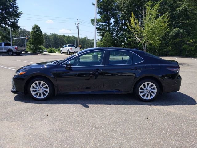 Used 2023 Toyota Camry LE w/ Convenience Package image 7