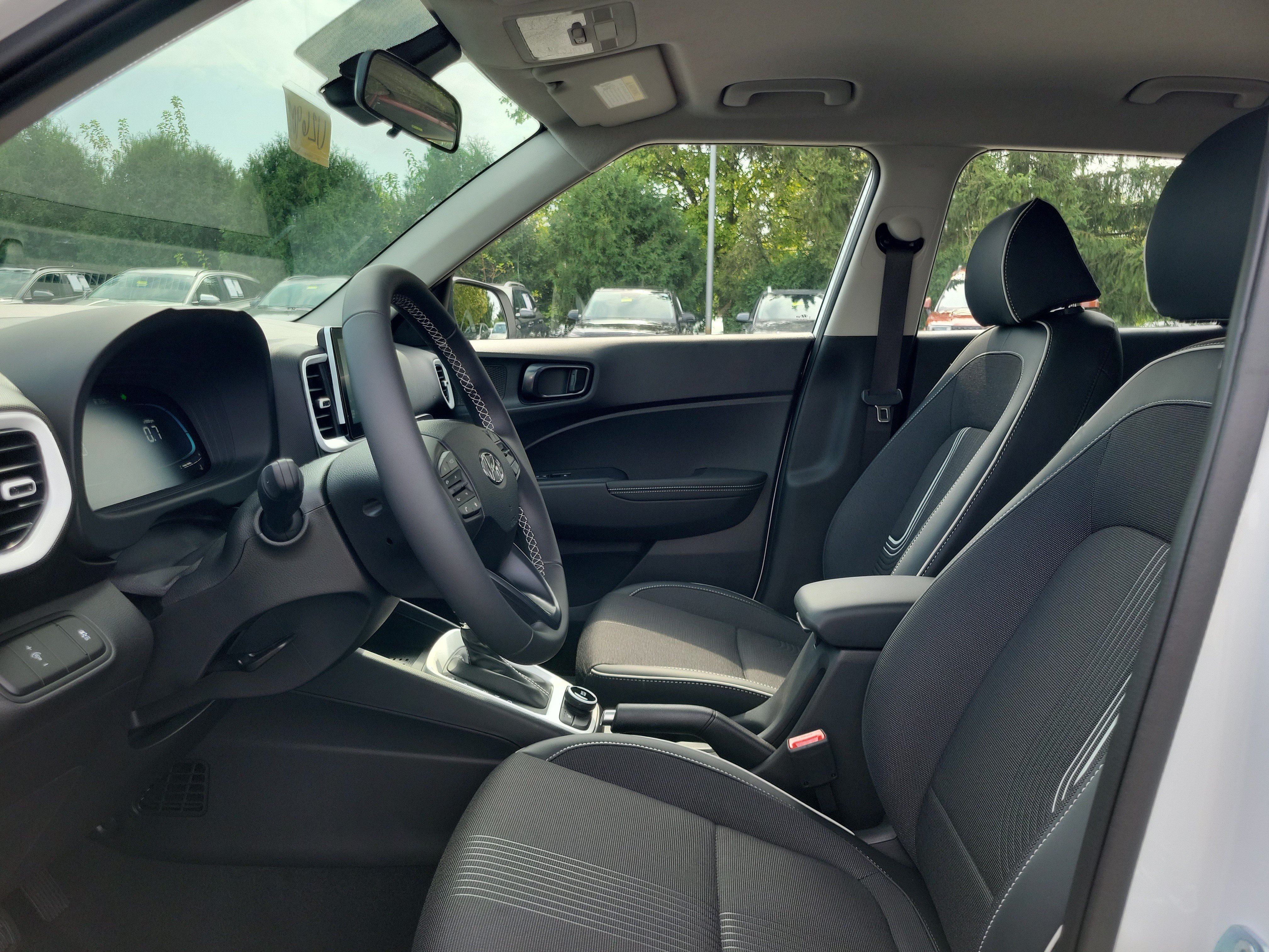 New 2026 Hyundai Venue SEL FWD image 15