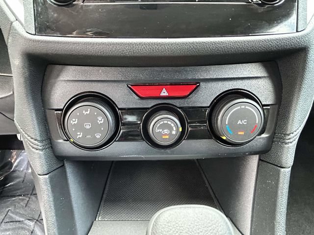 Used 2019 Subaru Crosstrek 2.0i AWD/4WD image 19