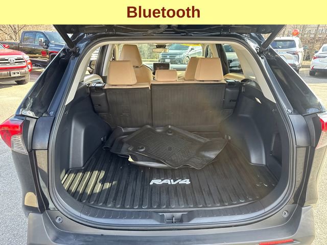 Used 2023 Toyota RAV4 XLE w/ Convenience Package image 12