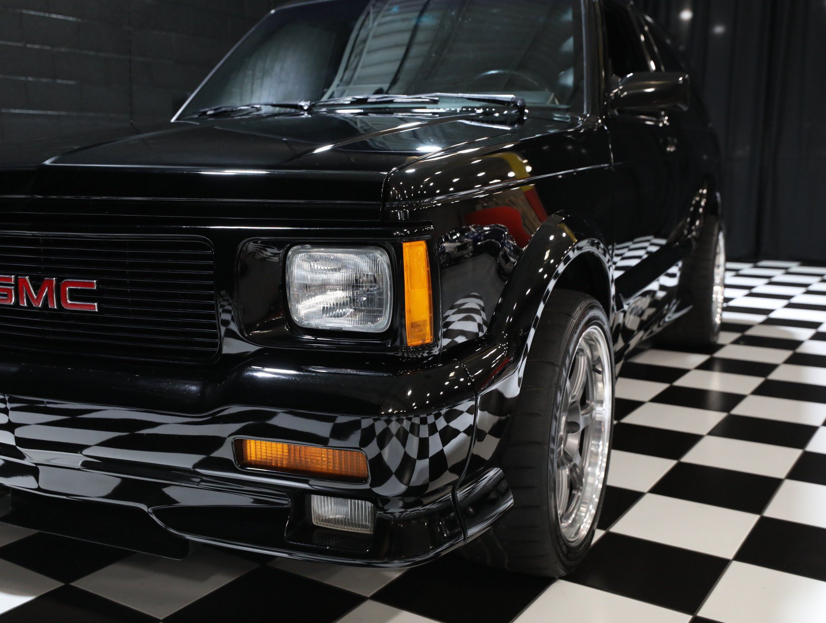Used 1993 GMC Typhoon AWD/4WD image 9
