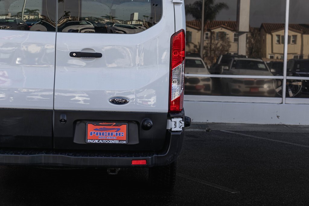 Used 2019 Ford Transit 350 XLT image 12