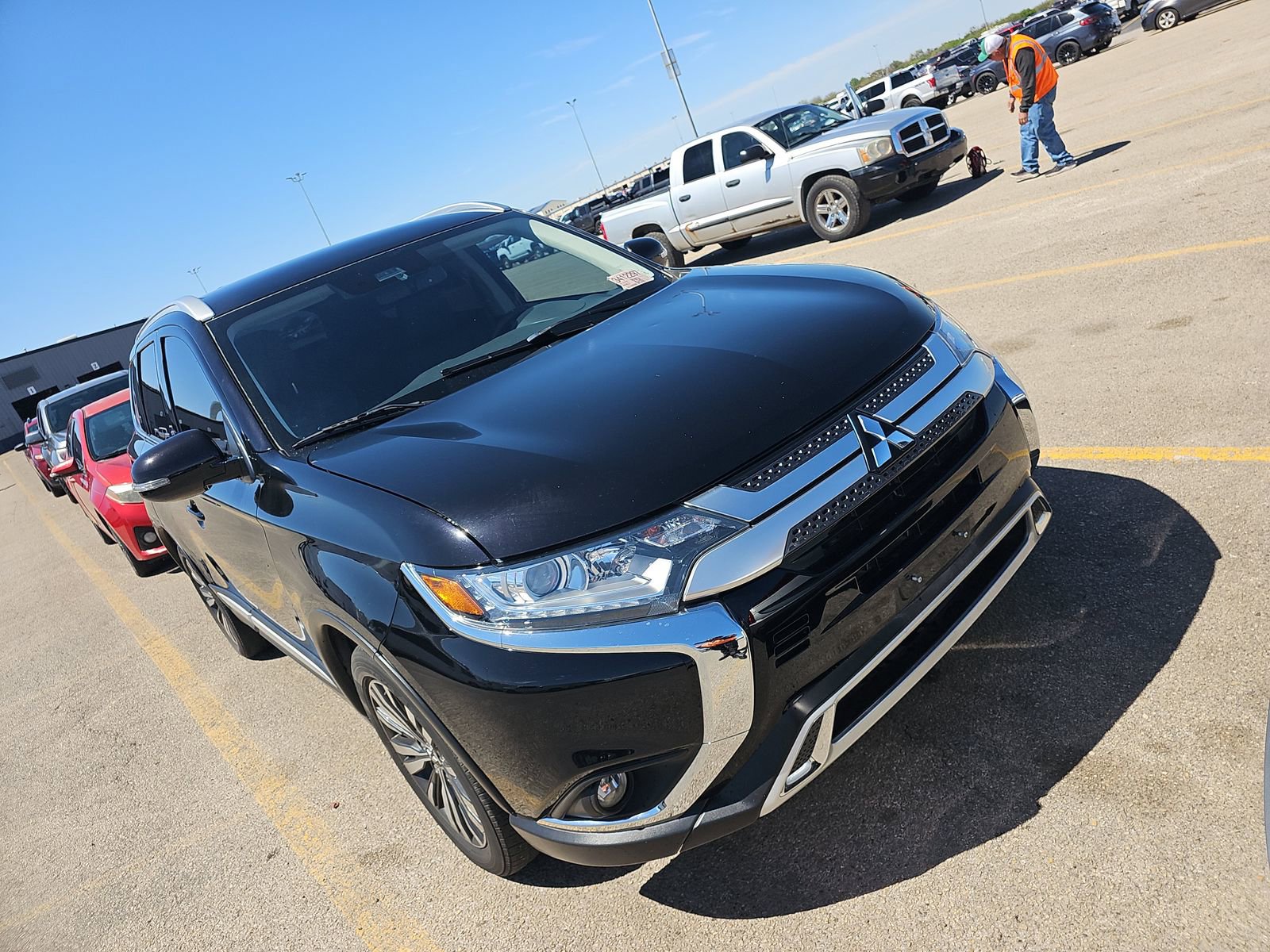 Used 2020 Mitsubishi Outlander SEL image 4