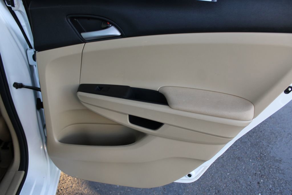 Used 2012 Honda Accord LX image 47