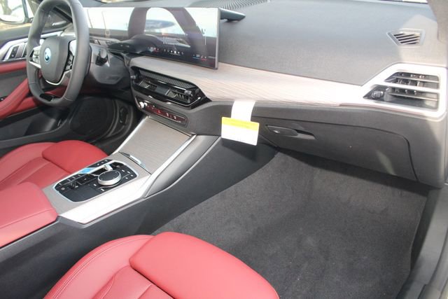 New 2026 BMW i4 xDrive40i w/ Premium Package image 25