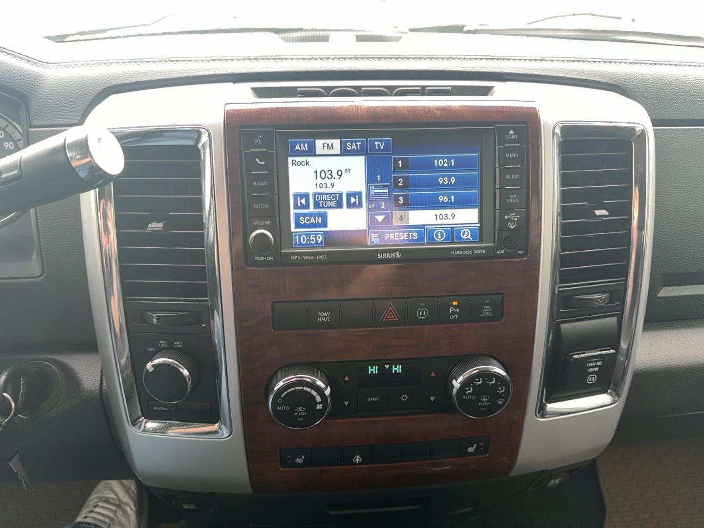 Used 2011 RAM 2500 Laramie w/ Protection Group AWD/4WD image 19