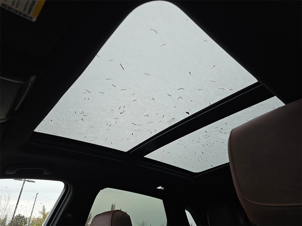 Certified 2025 Cadillac XT5 Premium Luxury w/ Technology Package image 24