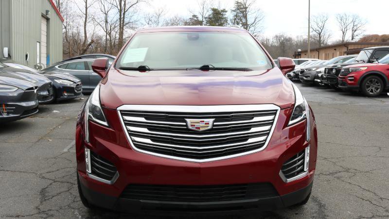 Used 2017 Cadillac XT5 Premium Luxury w/ Driver Assist Package FWD image 2