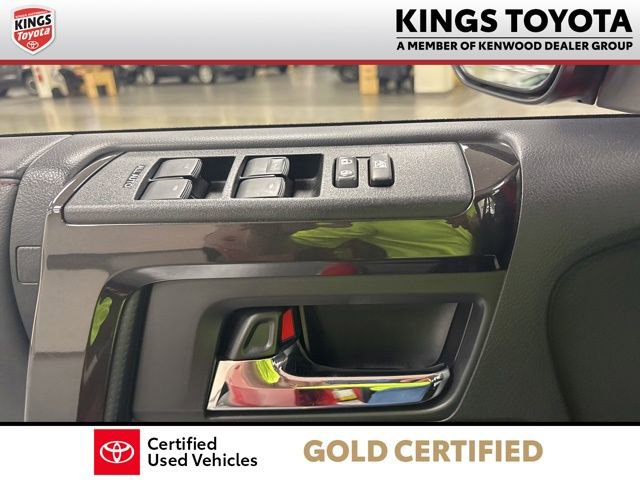 Used 2024 Toyota 4Runner TRD Off-Road Premium image 28