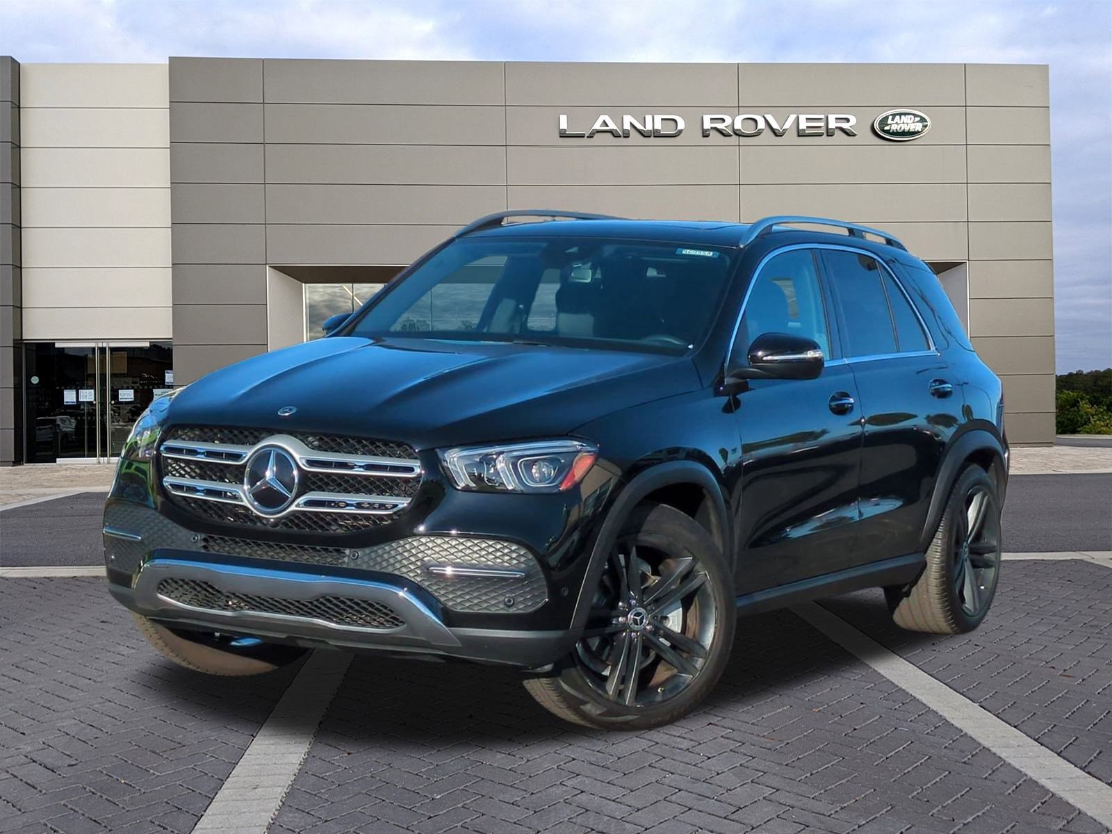 Used 2022 Mercedes-Benz GLE 350 4MATIC image 1