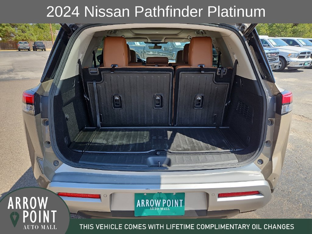 Used 2024 Nissan Pathfinder Platinum w/ Cargo Package FWD image 17