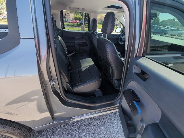 Used 2025 Ford Maverick Lobo AWD/4WD image 5