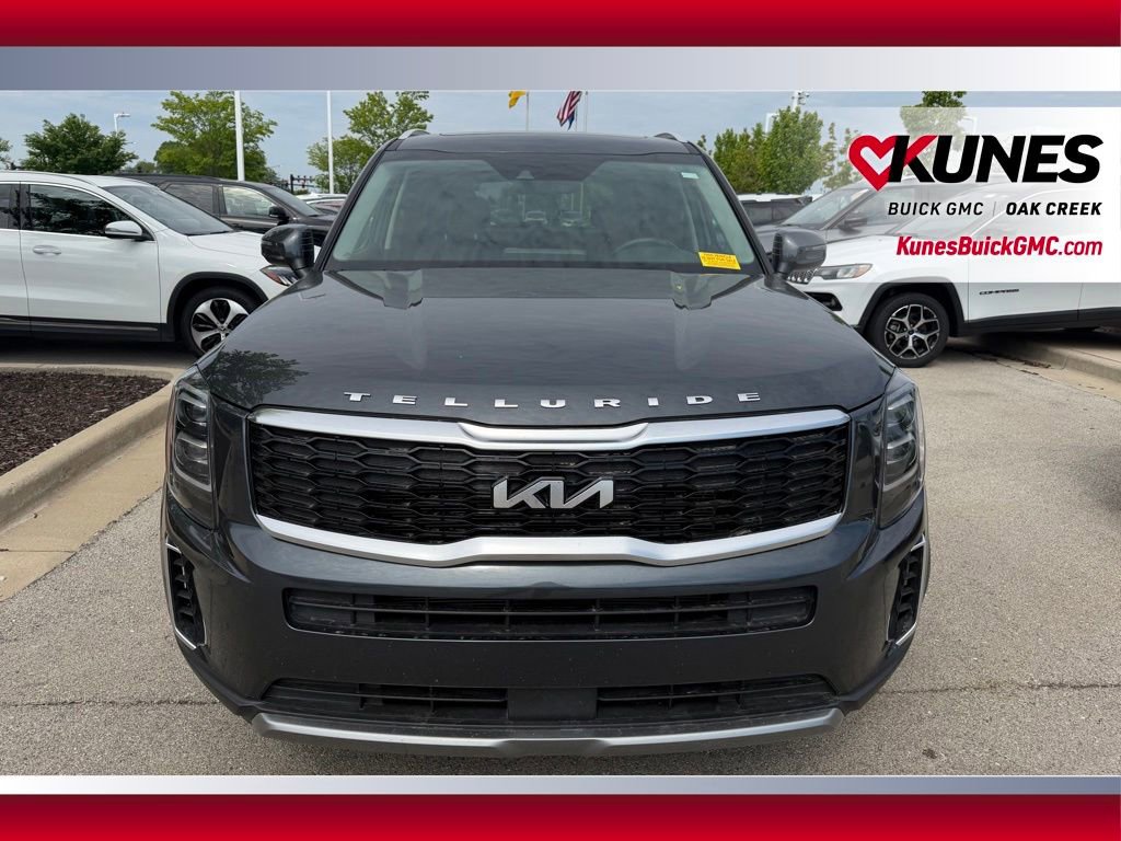 Used 2022 Kia Telluride EX w/ EX Premium Package AWD/4WD image 2