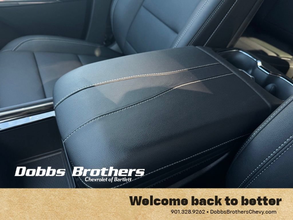 Used 2026 Chevrolet Traverse LT w/ Driver Confidence Package AWD/4WD image 22