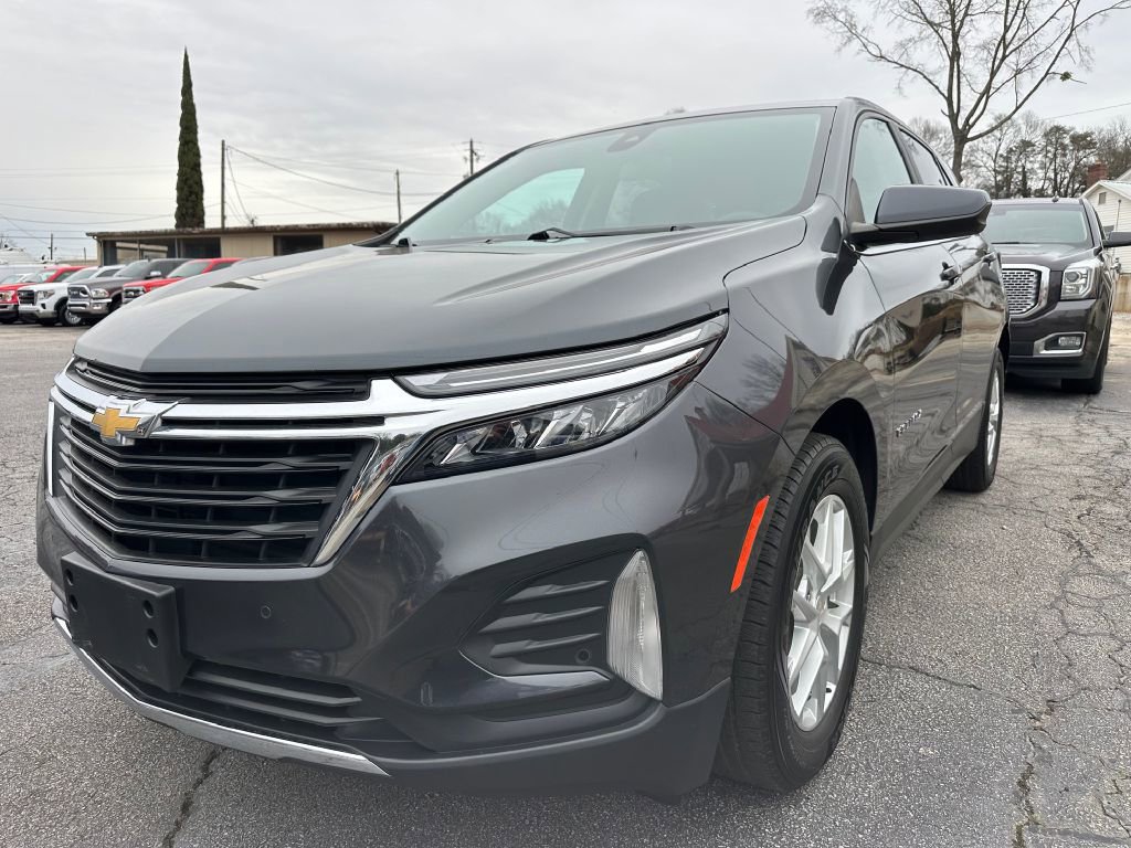 Used 2023 Chevrolet Equinox LT w/ Driver Convenience Package image 1