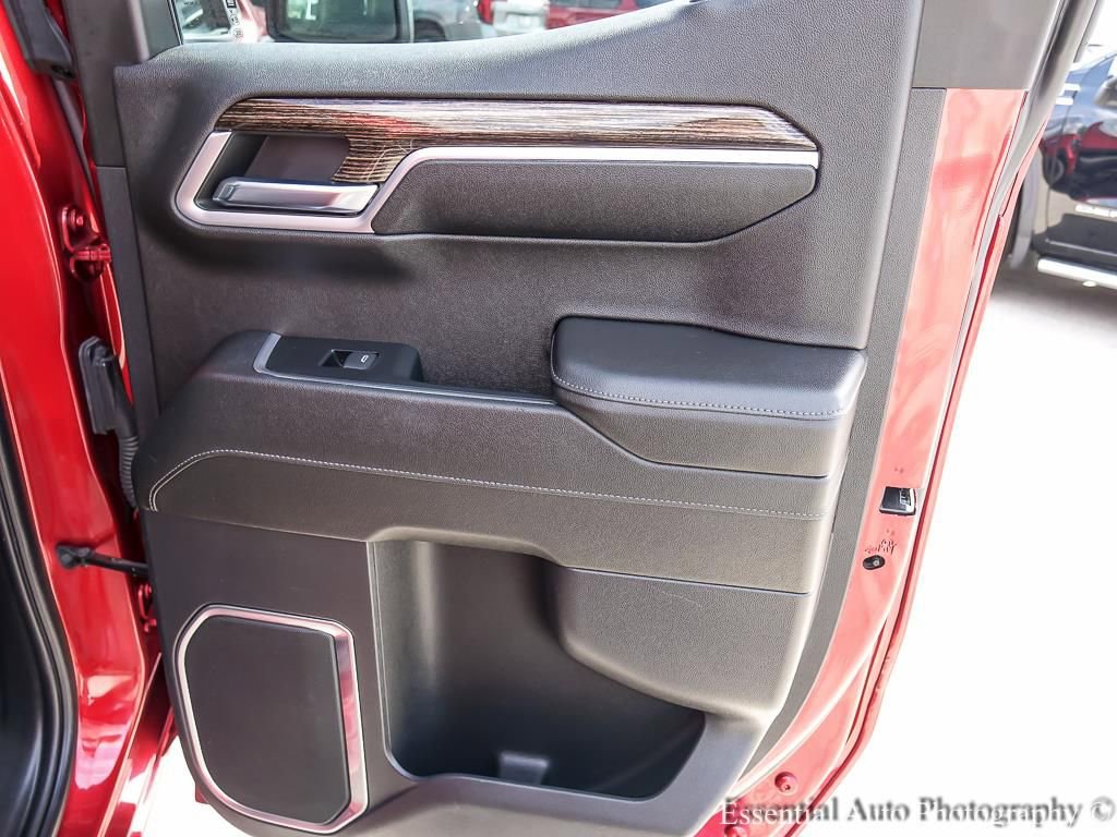 Used 2023 GMC Sierra 1500 Elevation image 23