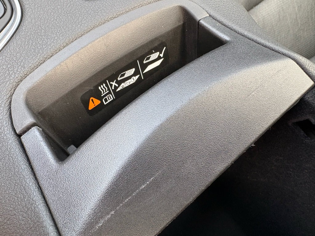 Used 2021 Cadillac XT6 Premium Luxury FWD image 25