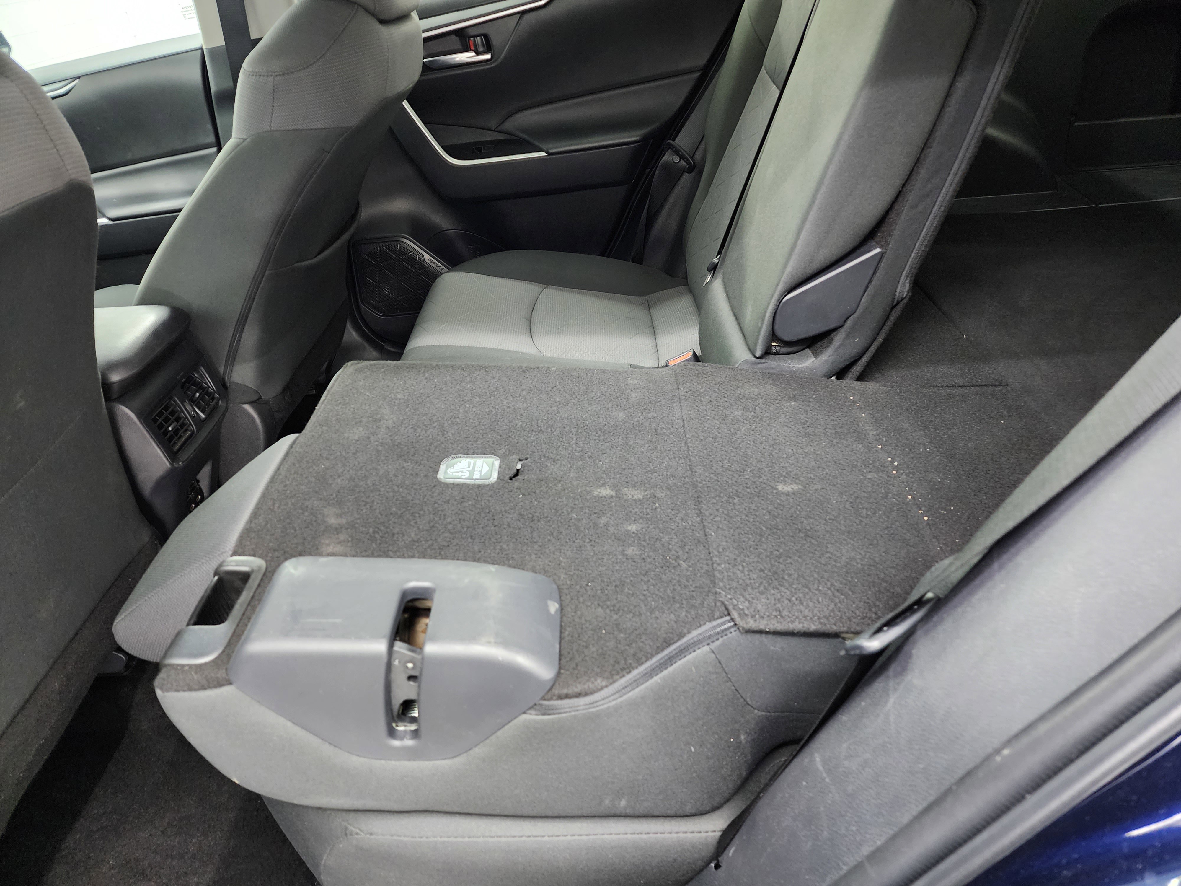 Used 2024 Toyota RAV4 XLE image 34