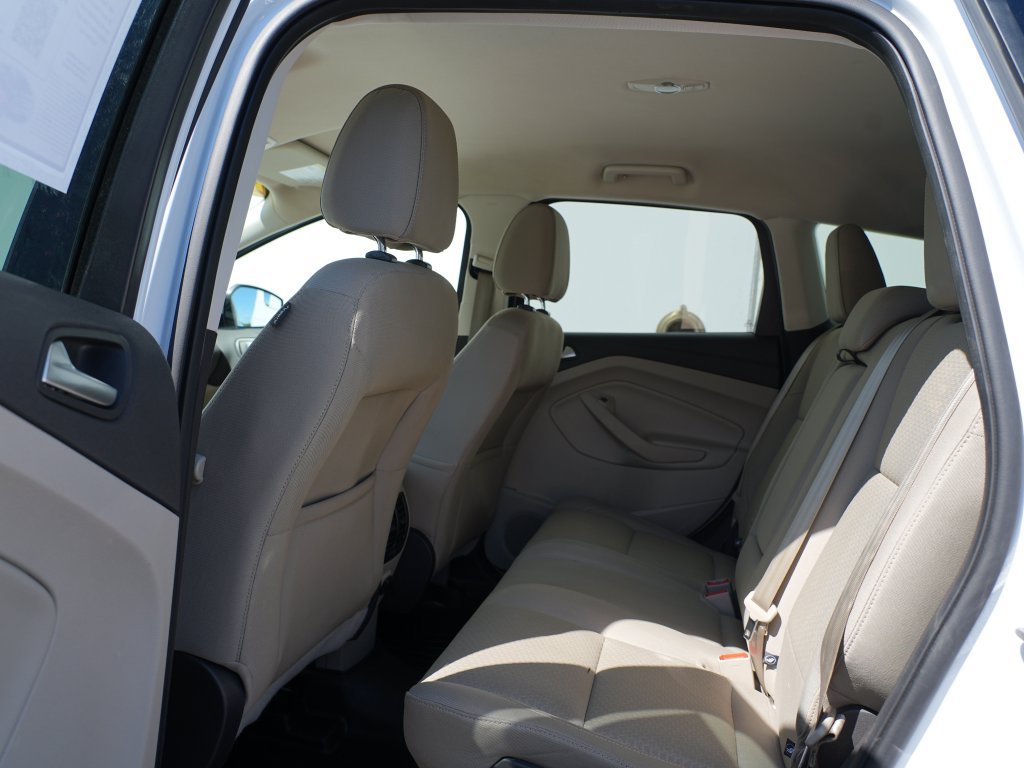 Used 2017 Ford Escape SE AWD/4WD image 19