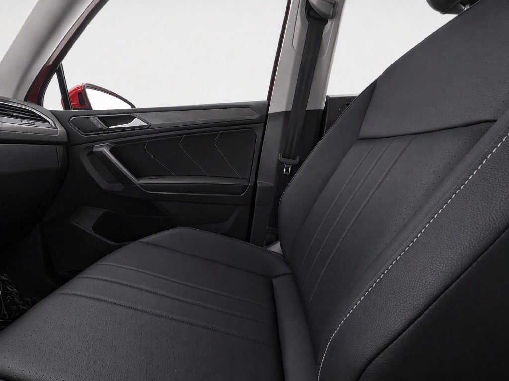 Certified 2023 Volkswagen Tiguan SE AWD/4WD image 25
